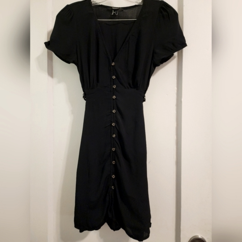Forever 21 Lace-Up Buttoned Midi Dress Black Size S